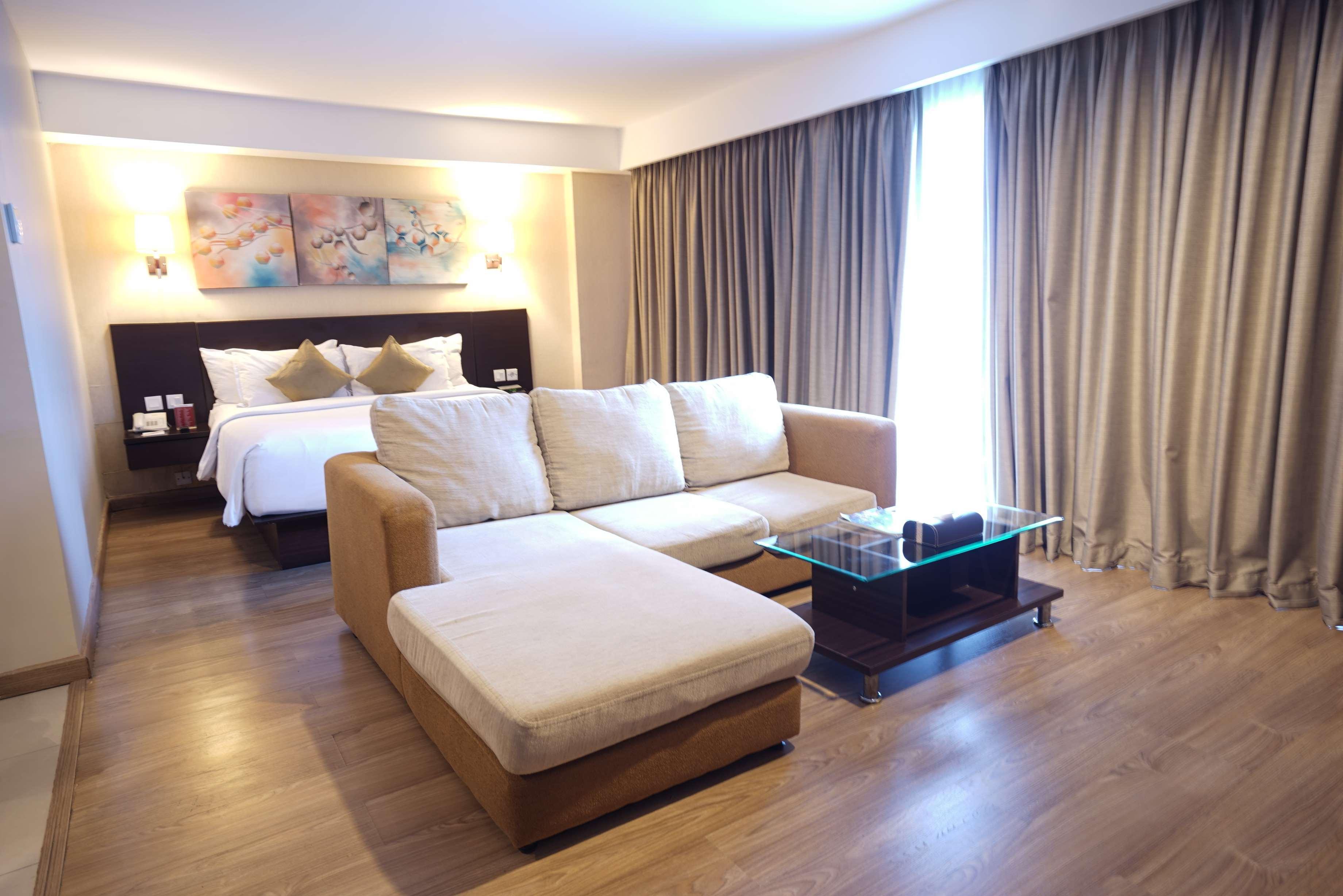 Best Western Premier The Hive Jakarta Exteriör bild