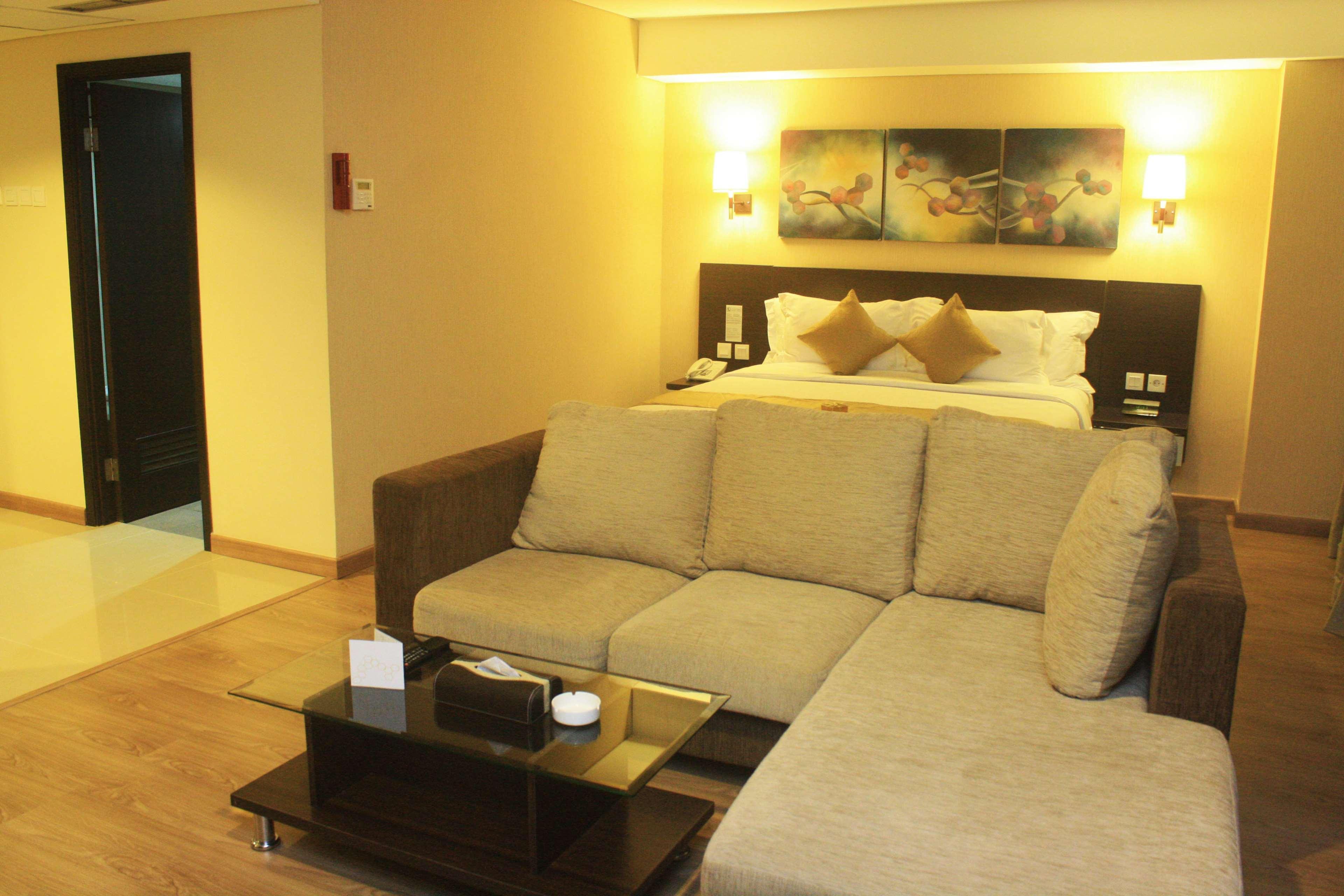 Best Western Premier The Hive Jakarta Exteriör bild