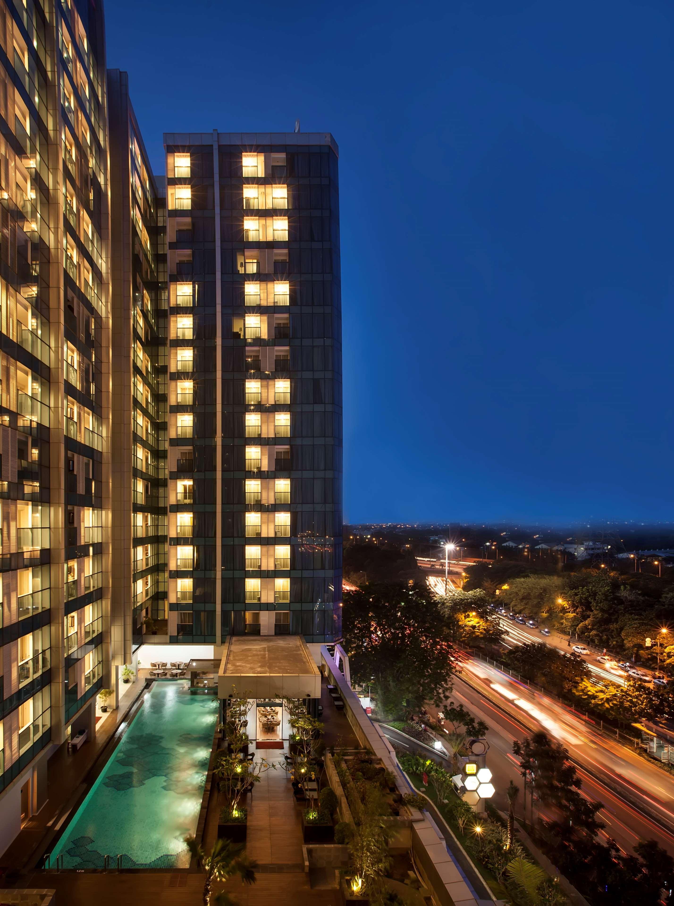Best Western Premier The Hive Jakarta Exteriör bild