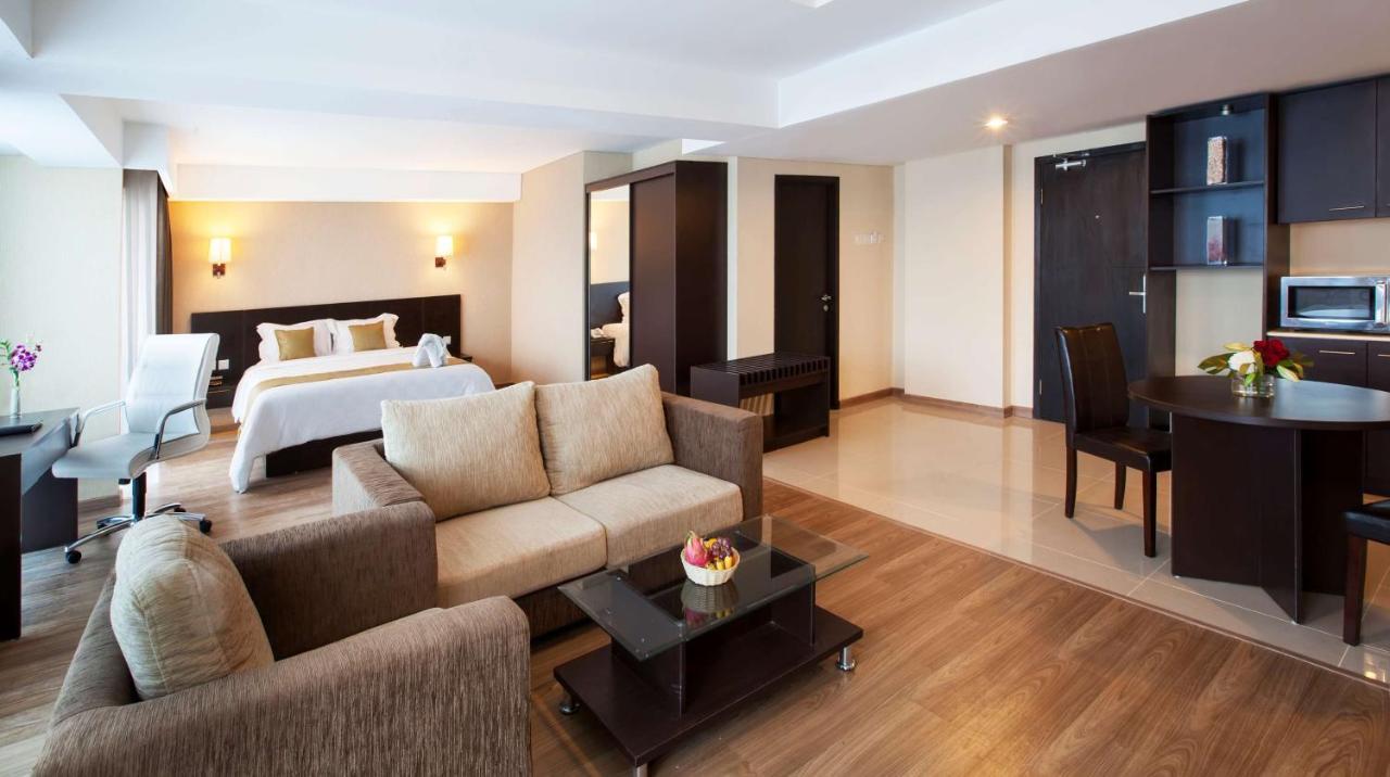 Best Western Premier The Hive Jakarta Exteriör bild
